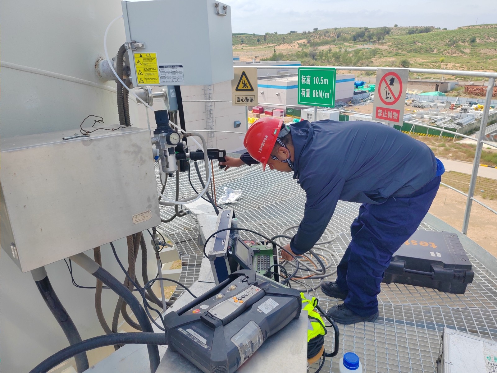 1762226751911790c0hR.jpg 監(jiān)測2.JPG